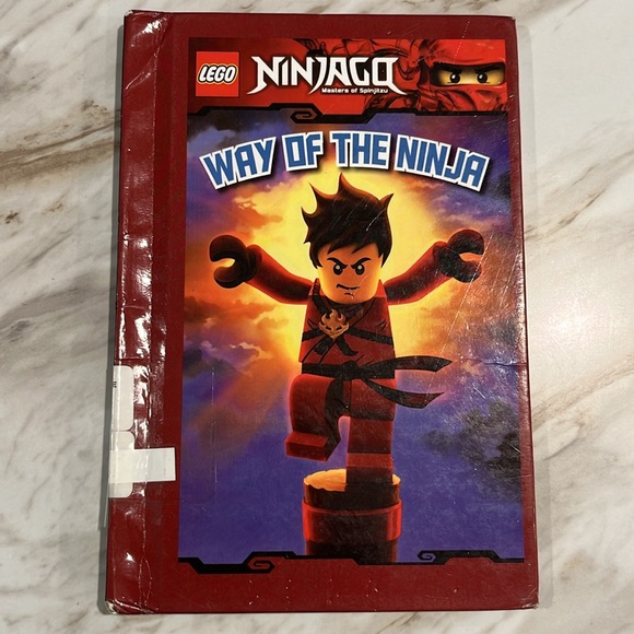 Ninjago Masters Of Spinjitzu Lego Books + Lego City + Star Wars - Picture 2 of 15